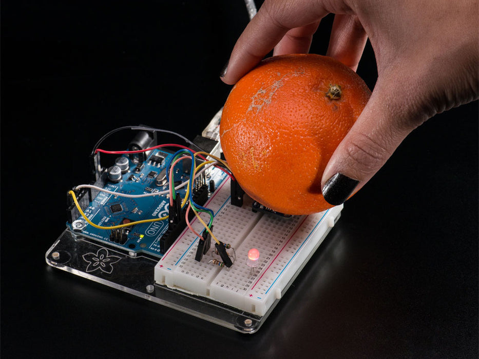 Adafruit RGB Colour Sensor sensing Orange